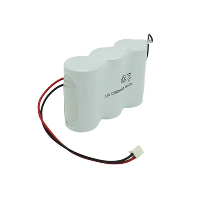 Côte à côte les batteries de lumière de sortie de secours emballent 3,6 V C2500mAh NiCd 64g