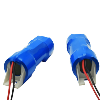 3300 rechargeables MAh Battery Pack LiFePO4 3.2V avec les tasses 26650 d'extrémité