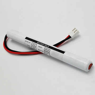 Ni Cd AA600mah 3,6 Volt sortie de lumière batteries type Stick avec une bonne sécurité