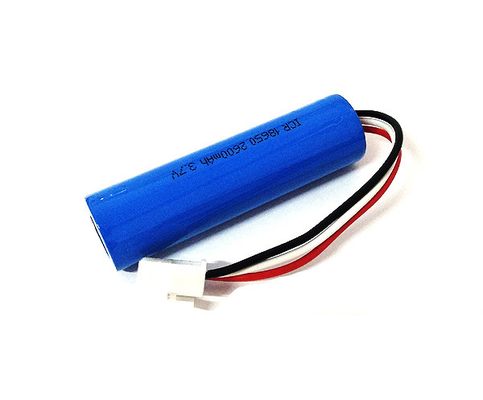 Cellule de la batterie rechargeable 3.7V ICR18650 du fer 2600mAh de lithium