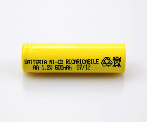 PVC jaune rechargeable AA600mAh de batterie de Cd de Ni de 16.6g 1,2 V