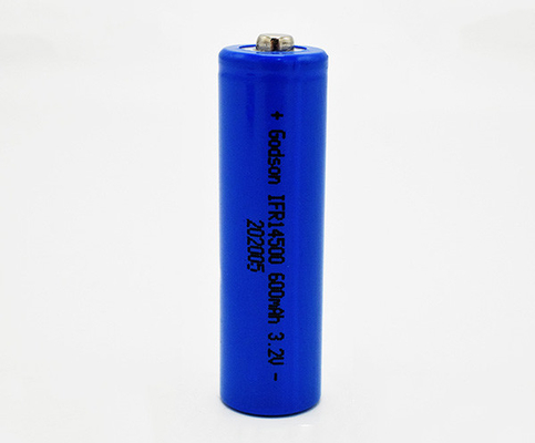 Allumant la batterie rechargeable 14500 LiFePO4 de 3,2 volts favorable à l'environnement